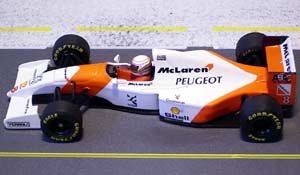 McLaren MP 4/9